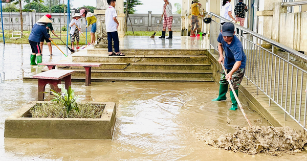 Dọn nhà sau bão lụt nhanh chóng và hiệu quả